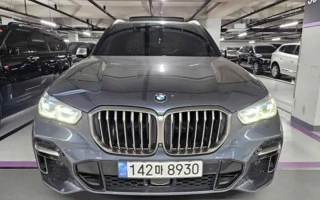 X5 (G05) M50i BMW 2022/09 103,410km